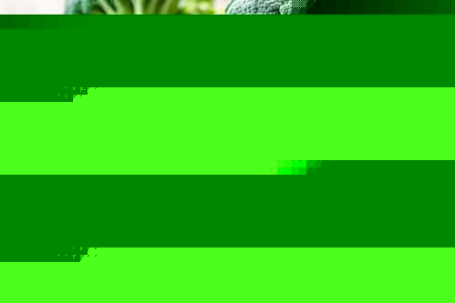 西藍花 綠色健康的農產品創意攝影與海報設計